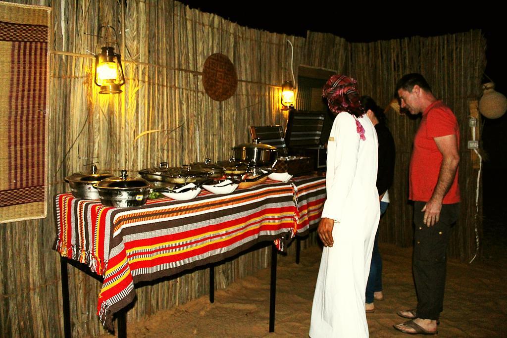 Fulayj al Masha'ikh Legend Desert Camp מראה חיצוני תמונה