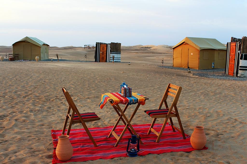 Fulayj al Masha'ikh Legend Desert Camp מראה חיצוני תמונה