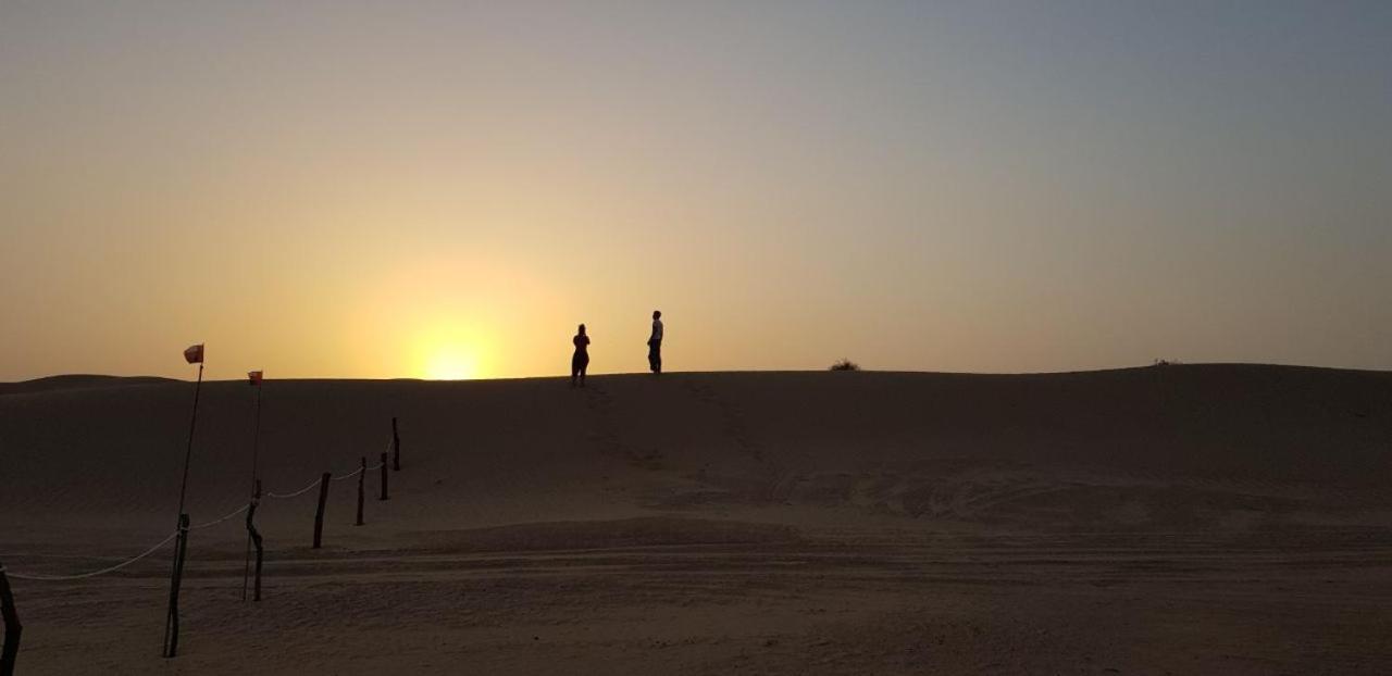 Fulayj al Masha'ikh Legend Desert Camp מראה חיצוני תמונה